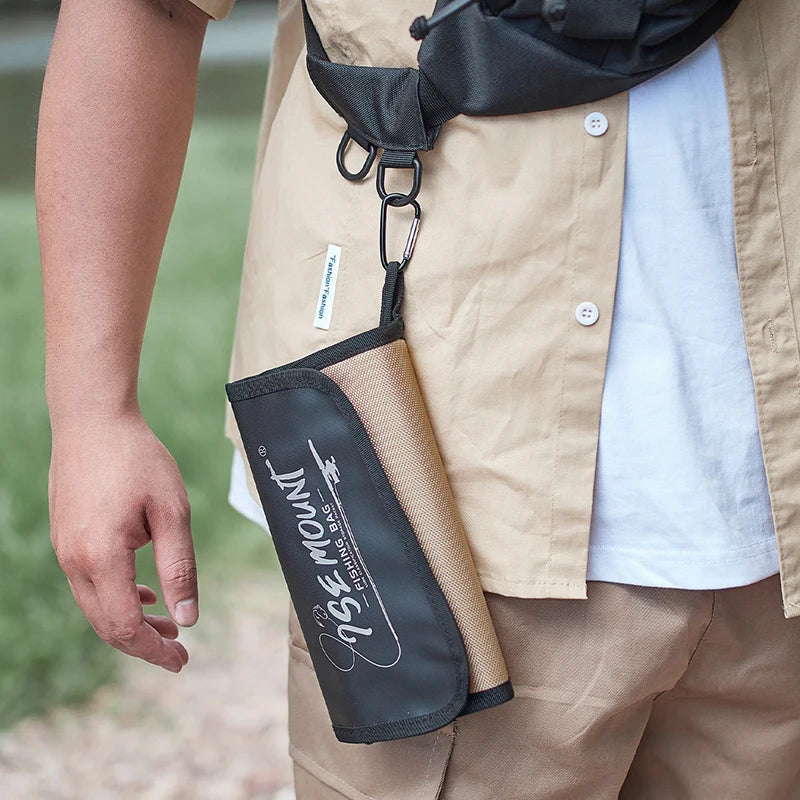 Fishing Gear Accessory Bag, Outdoor Waterproof Portable Multi-Functional Soft Lure Storage Pouch